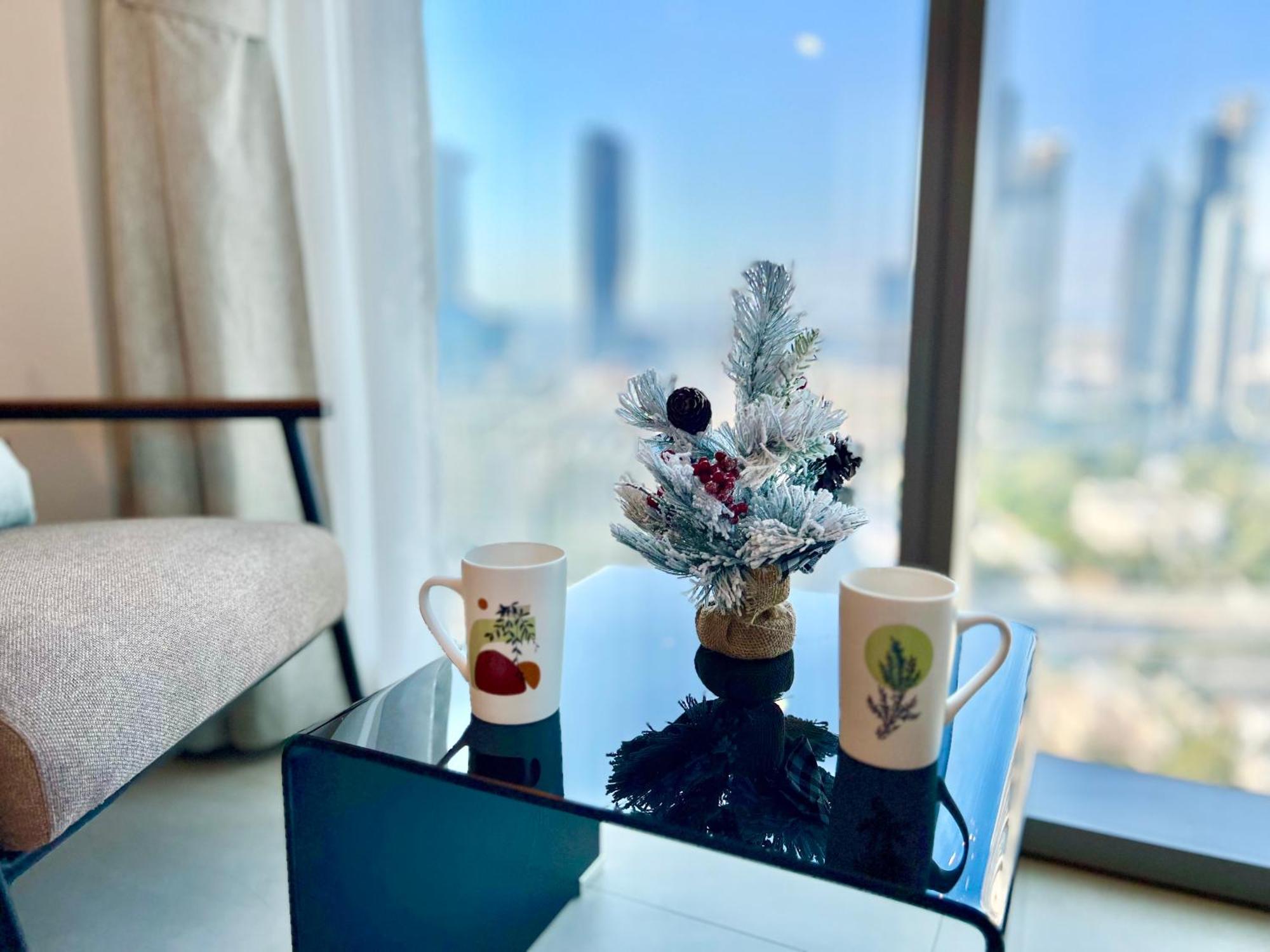 Downtown Views 2br - Mall, Fountain & Burj Khalifa Access Apartment